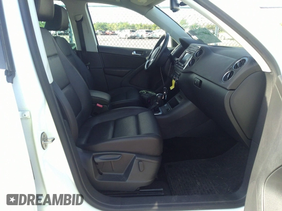 2017 Volkswagen Tiguan Wolfsburg Edition with VIN WVGRV7AXXHW509109, listed as a IAAI auction lot 42477386 with 77,645 mi miles and . Bid and sale history available at DreamBid. Image 5.