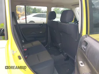 2005 Scion xB z VIN JTLKT324254015802, wystawiony jako IAAI lot #42416705 z przebiegiem 225 063 mil mil oraz . Historia ofert i sprzedaży dostępna na DreamBid. Obrazek 8.