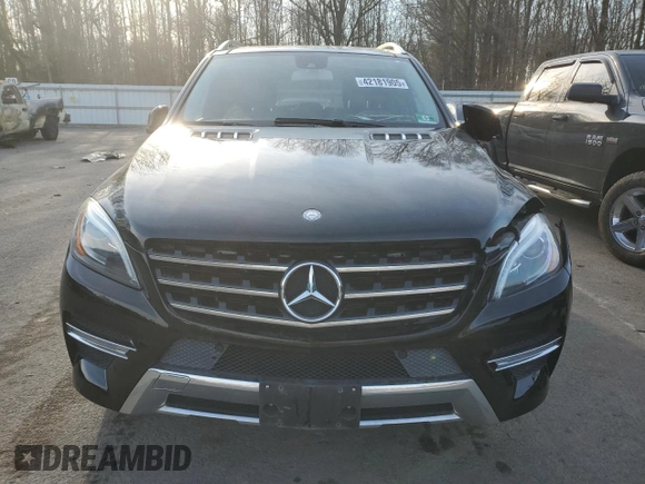 2015 Mercedes-Benz M 400 with VIN 4JGDA5GB5FA499282, listed as a Copart auction lot 42181905 with 102,426 mi miles and Salvage Title. Bid and sale history available at DreamBid. Image 5.