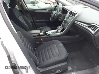 2016 Ford Fusion SE with VIN 1FA6P0H70G5105051, listed as a IAAI auction lot 42002630 with 178,851 mi miles. Bid and sale history available at carsss.com. Image 5.