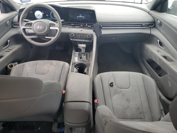 2025 Hyundai Elantra SEL Convenience with VIN KMHLS4DGXSU900644, listed as a Copart auction lot 42641075 with 6,392 mi miles and Salvage Title. Bid and sale history available at carsss.com. Image 8.