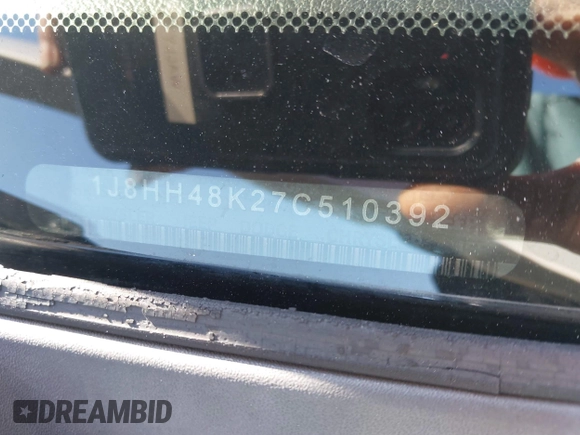 2007 Jeep Commander Sport z VIN 1J8HH48K27C510392, wystawiony jako IAAI lot #41793028 z przebiegiem 139 686 mil mil oraz . Historia ofert i sprzedaży dostępna na DreamBid. Obrazek 9.