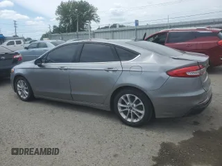 2020 Ford Fusion SE with VIN 3FA6P0LUXLR211723, listed as a Copart auction lot 58204165 with Not provided miles and Salvage title. Bid and sale history available at DreamBid. Image 2.