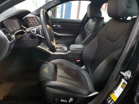 2022 BMW 3 Series 330i xDrive z VIN 3MW5R7J06N8C42045, wystawiony jako Copart lot #58021665 z przebiegiem 21 234 mil mil oraz Szkoda całkowita • Salvage title. Historia ofert i sprzedaży dostępna na DreamBid. Obrazek 7.