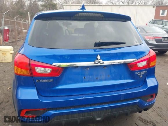 2018 Mitsubishi Outlander Sport SE 2.4 with VIN JA4AR3AW8JU014148, listed as a IAAI auction lot 41672103 with 130,187 mi miles. Bid and sale history available at carsss.com. Image 16.