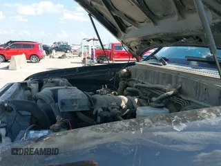 2005 Toyota Tundra Limited с VIN 5TBDT48185S485496, выставлен на аукционе IAAI как лот 43083240 с пробегом 423 872 миль миль и . История ставок и продаж доступна на DreamBid. Изображение 18.
