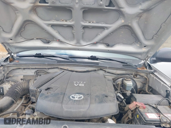 2007 Toyota Tacoma PreRunner z VIN 5TEJU62N17Z386619, wystawiony jako IAAI lot #41476639 z przebiegiem 232 440 mil mil oraz . Historia ofert i sprzedaży dostępna na DreamBid. Obrazek 10.