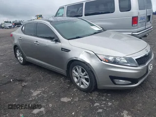 2011 Kia Optima EX z VIN KNAGN4A74B5169055, wystawiony jako IAAI lot #42370810 z przebiegiem 190 389 mil mil oraz . Historia ofert i sprzedaży dostępna na DreamBid. Obrazek 1.