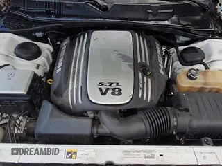 2014 Dodge Challenger R/T с VIN 2C3CDYBT4EH251652, выставлен на аукционе Copart как лот 64494065 с пробегом 120 061 миль миль и Чистый • Clean title. История ставок и продаж доступна на DreamBid. Изображение 14.