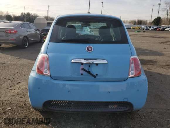 2015 FIAT 500e с VIN 3C3CFFGE4FT603419, выставлен на аукционе Copart как лот 85686474 с пробегом Не указан миль и Списание • Salvage title. История ставок и продаж доступна на DreamBid. Изображение 6.