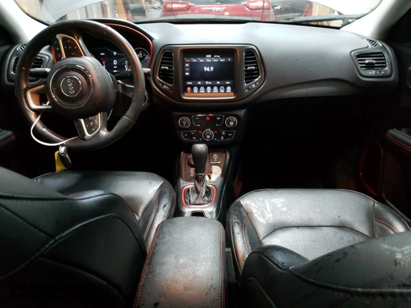 2020 Jeep Compass Trailhawk with VIN 3C4NJDDB4LT112426, listed as a Copart auction lot 56547345 with 40,827 mi miles and Salvage title. Bid and sale history available at DreamBid. Image 8.