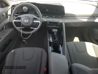 2025 Hyundai Elantra SEL Convenience with VIN KMHLS4DG3SU885551, listed as a Copart auction lot 54754125 with 11,446 mi miles and Clean Title. Bid and sale history available at DreamBid. Image 8.
