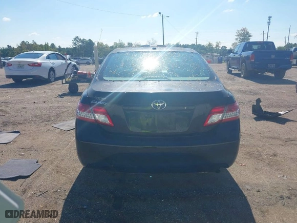 2011 Toyota Camry LE with VIN 4T4BF3EK1BR171386, listed as a IAAI auction lot 40456420 with 312,495 mi miles. Bid and sale history available at carsss.com. Image 16.