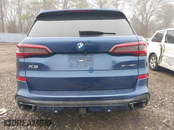 2023 BMW X5 xDrive40i z VIN 5UXCR6C08P9N95511, wystawiony jako IAAI lot #41901359 z przebiegiem 55 662 mil mil oraz . Historia ofert i sprzedaży dostępna na DreamBid. Obrazek 16.