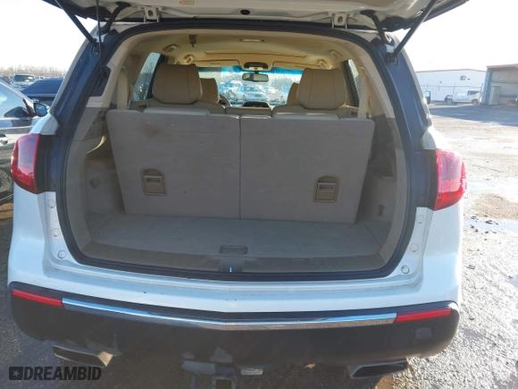 2013 Acura MDX Tech Pkg with VIN 2HNYD2H31DH524190, listed as a IAAI auction lot 41316738 with 92,415 mi miles. Bid and sale history available at carsss.com. Image 8.