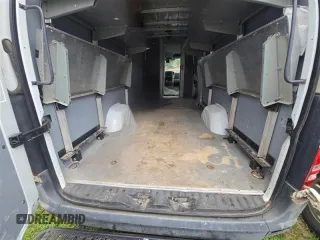 2011 Mercedes-Benz Sprinter with VIN WD3PE8CB7B5559847, listed as a Copart auction lot 44624965 with 368,370 mi miles and Clean Title. Bid and sale history available at carsss.com. Image 6.