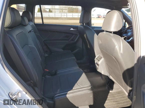 2024 Volkswagen Tiguan SEL R-Line с VIN 3VV4B7AX4RM103708, выставлен на аукционе Copart как лот 86616924 с пробегом 8 682 миль миль и Чистый • Clean title. История ставок и продаж доступна на DreamBid. Изображение 11.