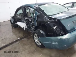 2007 Saturn ION ION 3 z VIN 1G8AL55F87Z126631, wystawiony jako IAAI lot #41270065 z przebiegiem 146 989 mil mil oraz . Historia ofert i sprzedaży dostępna na DreamBid. Obrazek 20.