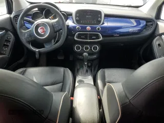 2018 FIAT 500X Lounge with VIN ZFBCFXDBXJP716061, listed as a Copart auction lot 44302775 with 68,128 mi miles and Salvage title. Bid and sale history available at DreamBid. Image 8.