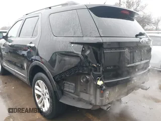 2015 Ford Explorer XLT with VIN 1FM5K7D86FGB84915, listed as a IAAI auction lot 41179754 with 165,371 mi miles and . Bid and sale history available at DreamBid. Image 18.