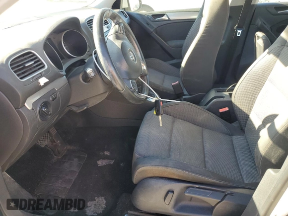 2014 Volkswagen Golf with VIN WVWDB7AJ9EW002927, listed as a Copart auction lot 85236304 with 133,592 mi miles and Salvage title. Bid and sale history available at DreamBid. Image 7.