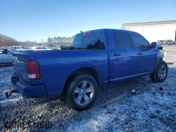 2016 Ram 1500 Sport with VIN 1C6RR6MT2GS356024, listed as a Copart auction lot 41402355 with 136,343 mi miles and Salvage Title. Bid and sale history available at carsss.com. Image 3.