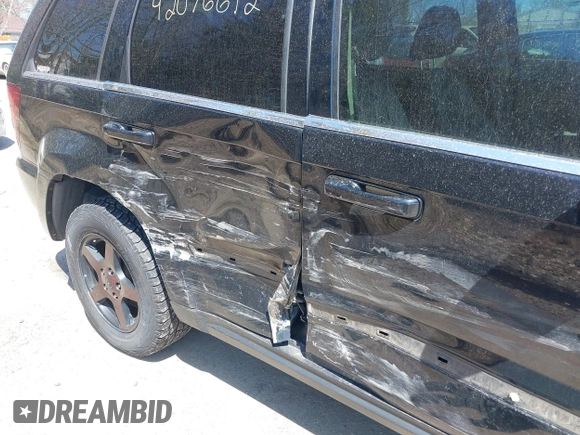 2006 Jeep Grand Cherokee Limited with VIN 1J4HR58N66C102104, listed as a IAAI auction lot 42076612 with 152,702 mi miles and . Bid and sale history available at DreamBid. Image 6.