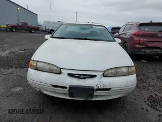 1997 Ford Thunderbird LX with VIN 1FALP62W2VH154138, listed as a Copart auction lot 46281235 with 145,738 mi miles and Clean Title. Bid and sale history available at DreamBid. Image 5.