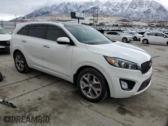 2018 Kia Sorento SX with VIN 5XYPKDA50JG367079, listed as a Copart auction lot 48222075 with 111,773 mi miles and Salvage Title. Bid and sale history available at carsss.com. Image 4.