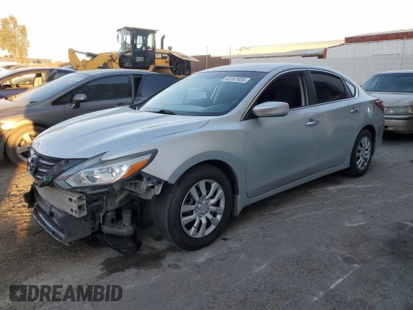 2017 Nissan Altima SR with VIN 1N4AL3AP5HC288610, listed as a Copart auction lot 45187935 with 124,668 mi miles and Salvage Title. Bid and sale history available at DreamBid. Image 1.