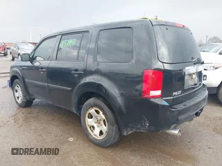 2012 Honda Pilot LX with VIN 5FNYF4H20CB010810, listed as a IAAI auction lot 41929191 with 181,977 mi miles and . Bid and sale history available at DreamBid. Image 3.