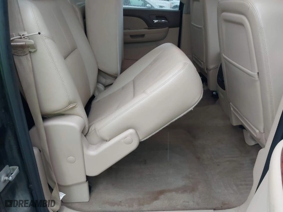 2013 GMC Sierra 1500 SLT with VIN 3GTP2WE70DG205210, listed as a IAAI auction lot 41107618 with 166,354 mi miles. Bid and sale history available at carsss.com. Image 8.