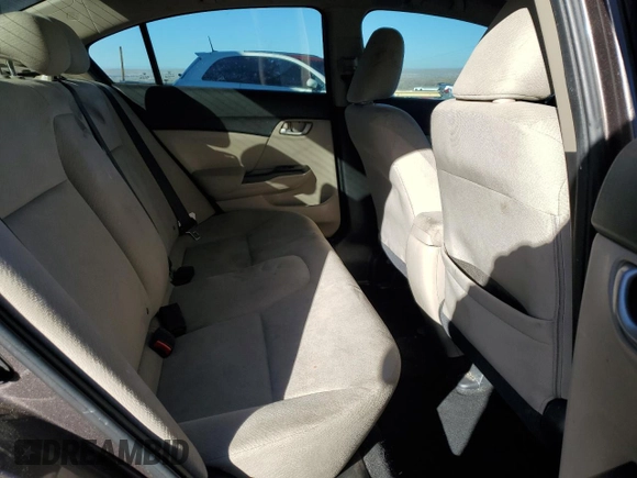 2013 Honda Civic LX z VIN 2HGFB2F55DH547318, wystawiony jako Copart lot #88117425 z przebiegiem 130 428 mil mil oraz Szkoda całkowita • Salvage title. Historia ofert i sprzedaży dostępna na DreamBid. Obrazek 10.