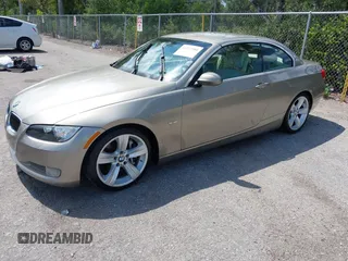 2008 BMW 3 Series 335i z VIN WBAWL73568PX52934, wystawiony jako IAAI lot #42212988 z przebiegiem 76 023 mil mil oraz . Historia ofert i sprzedaży dostępna na DreamBid. Obrazek 17.