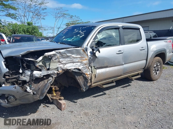 2018 Toyota Tacoma SR z VIN 3TMCZ5AN7JM156092, wystawiony jako IAAI lot #41642391 z przebiegiem 65 805 mil mil oraz . Historia ofert i sprzedaży dostępna na DreamBid. Obrazek 17.