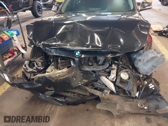 2014 BMW 3 Series 328d xDrive with VIN WBA3D5C58EKX95300, listed as a IAAI auction lot 41539957 with 133,382 mi miles. Bid and sale history available at carsss.com. Image 6.