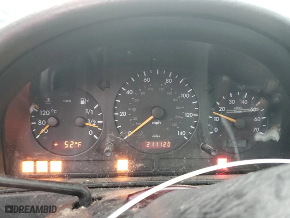 2001 Mercedes-Benz M-Class with VIN 4JGAB54E51A273024, listed as a Copart auction lot 80327264 with 211,120 mi miles and Salvage Title. Bid and sale history available at carsss.com. Image 9.