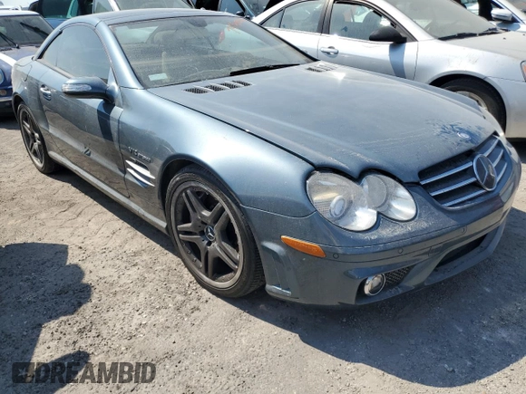 2007 Mercedes-Benz SL with VIN WDBSK79F67F128431, listed as a Copart auction lot 75597584 with Not provided miles and Non repairable. Bid and sale history available at DreamBid. Image 4.