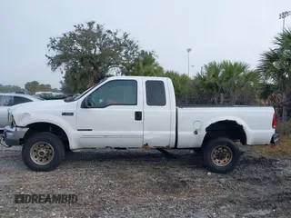 2000 Ford F-350 XL with VIN 1FTSX31FXYEB32383, listed as a IAAI auction lot 41447091 with 370,350 mi miles and . Bid and sale history available at DreamBid. Image 13.