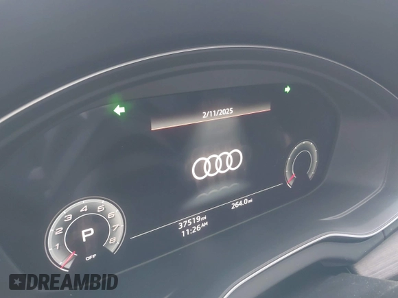 2021 Audi Q5 Premium Plus with VIN WA1BAAFY5M2057078, listed as a IAAI auction lot 41542170 with 37,519 mi miles. Bid and sale history available at carsss.com. Image 7.