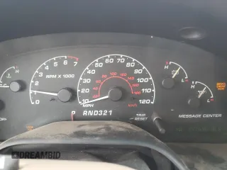 2002 Ford Explorer Eddie Bauer z VIN 1FMZU74E92ZA92214, wystawiony jako Copart lot #50158195 z przebiegiem 277 695 mil mil oraz Szkoda całkowita • Salvage title. Historia ofert i sprzedaży dostępna na DreamBid. Obrazek 9.