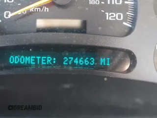 2003 Chevrolet Suburban LT с VIN 3GNFK16Z83G288048, выставлен на аукционе IAAI как лот 40486507 с пробегом 274 663 миль миль и . История ставок и продаж доступна на DreamBid. Изображение 15.