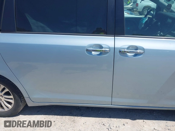 2016 Toyota Sienna XLE with VIN 5TDYK3DC9GS708693, listed as a IAAI auction lot 42231532 with 153,865 mi miles and . Bid and sale history available at DreamBid. Image 13.
