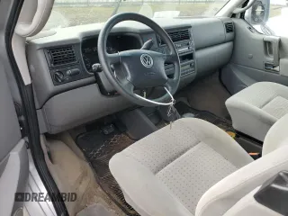 2002 Volkswagen EuroVan MV с VIN WV2MB47072H002990, выставлен на аукционе Copart как лот 85223854 с пробегом 153 893 миль миль и Чистый • Clean title. История ставок и продаж доступна на DreamBid. Изображение 8.