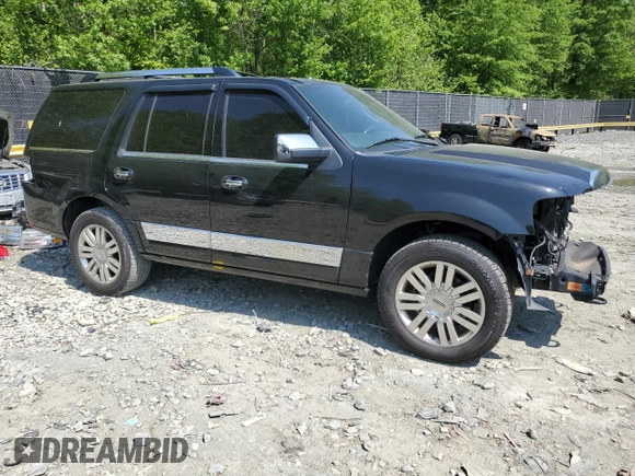 2014 Lincoln Navigator z VIN 5LMJJ2J58EEL00184, wystawiony jako Copart lot #54724025 z przebiegiem 200 772 mil mil oraz Szkoda całkowita • Salvage title. Historia ofert i sprzedaży dostępna na DreamBid. Obrazek 4.