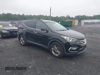 2017 Hyundai Santa Fe 2.4L с VIN 5NMZUDLB8HH009282, выставлен на аукционе IAAI как лот 42512122 с пробегом 81 744 миль миль и . История ставок и продаж доступна на DreamBid. Изображение 1.