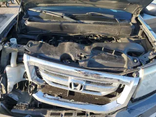 2011 Honda Pilot EX-L with VIN 5FNYF4H69BB031608, listed as a Copart auction lot 50137805 with 266,621 mi miles and Salvage Title. Bid and sale history available at carsss.com. Image 14.