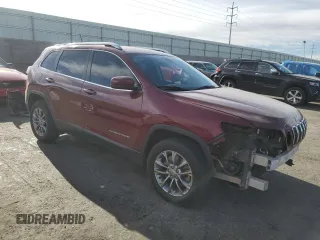 2019 Jeep Cherokee Latitude Plus with VIN 1C4PJLLB8KD308068, listed as a Copart auction lot 49178705 with 133,950 mi miles and Salvage Title. Bid and sale history available at carsss.com. Image 4.