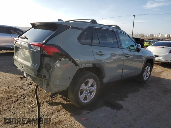 2019 Toyota RAV4 XLE with VIN 2T3P1RFV2KW020266, listed as a Copart auction lot 52183905 with 64,540 mi miles and Salvage title. Bid and sale history available at DreamBid. Image 3.