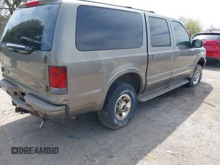 2003 Ford Excursion Limited z VIN 1FMNU43S43ED25493, wystawiony jako IAAI lot #42203333 z przebiegiem Nie podano mil oraz . Historia ofert i sprzedaży dostępna na DreamBid. Obrazek 4.